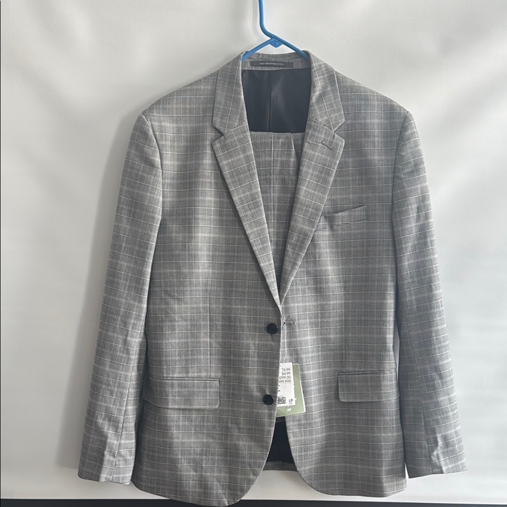 H&M Gray Suit Elegant and Timeless